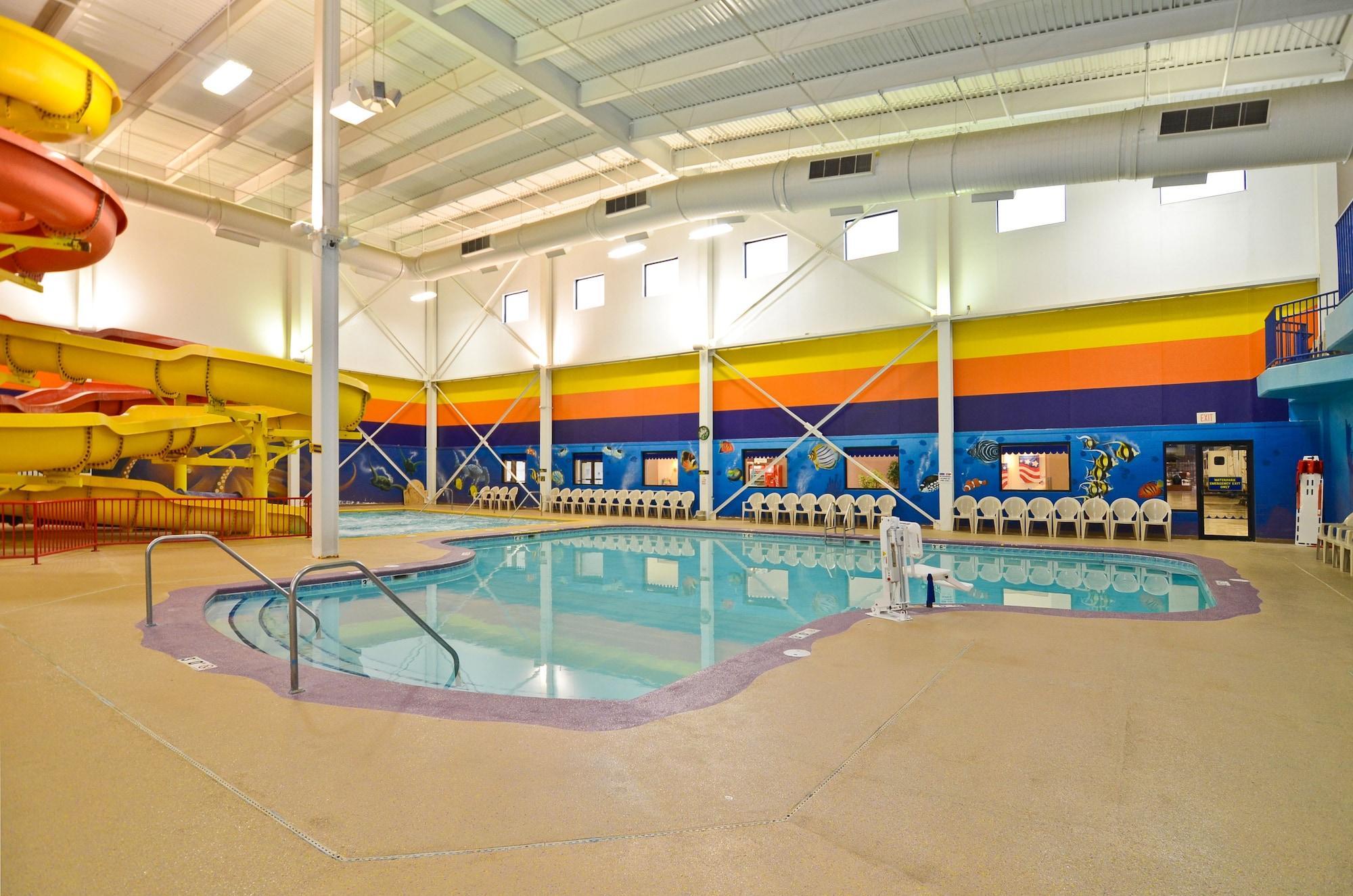 Sleep Inn & Suites Conference Center And Water Park Minot Exterior photo